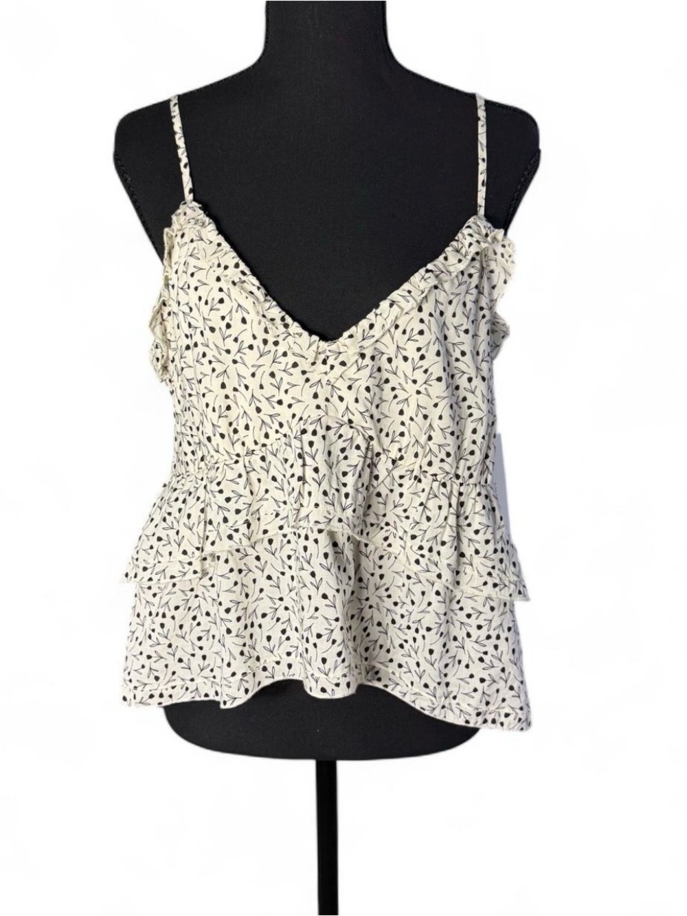 Amber Sky Young Contemporary Floral Ruffle Cami Tank Top Size M Cream Black NEW